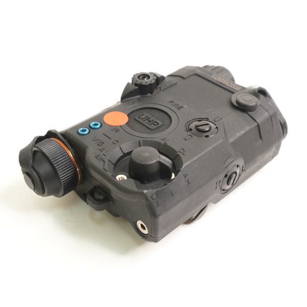 Тактический блок (фонарь с ЛЦУ) FMA PEQ/LA5-C Upgrade Version BK